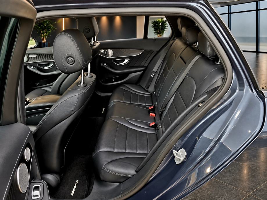 Mercedes-Benz C-klasa T-model 220 d T AMG automatik, fotografija 18