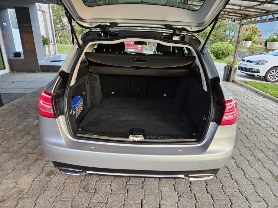 Mercedes-Benz C-klasa T-model C 180 T Karavan automatik, fotografija 14
