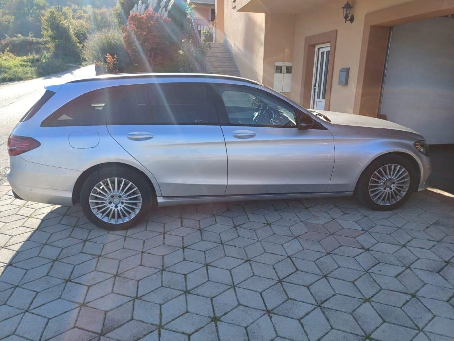 Mercedes-Benz C-klasa T-model C 220 d T Karavan automatik, fotografija 4