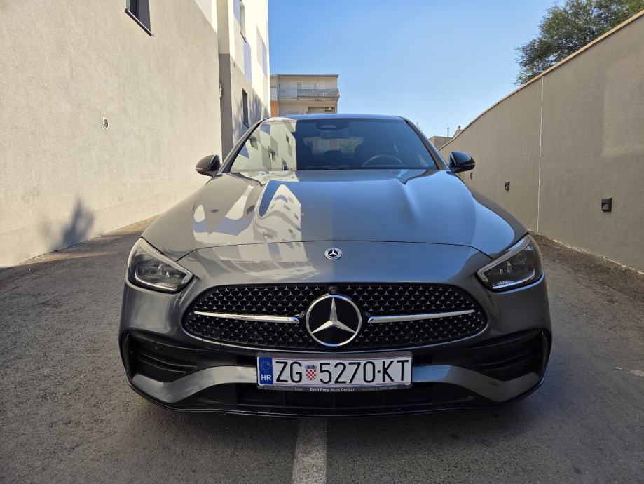 Mercedes-Benz C 220 d AMG Line, 200 KS, 9G-Tronic, PDV., fotografija 2
