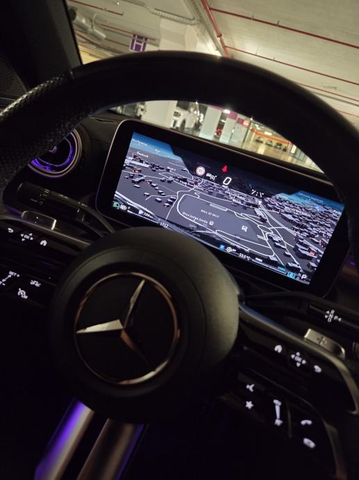 Mercedes-Benz C 220 d AMG Line, 200 KS, 9G-Tronic, PDV., fotografija 13