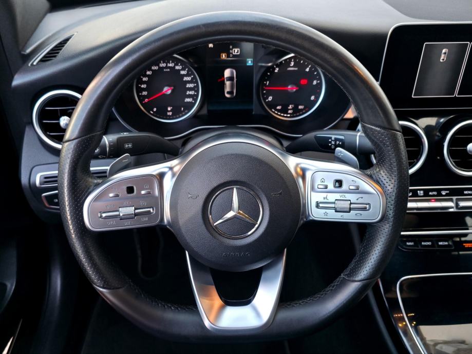 Mercedes-Benz C-Razred 180d AMG Line Avt. LED•TEMP•NAVI•KAMERA•F1•18C, fotografija 8
