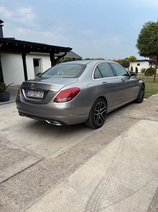 Mercedes-Benz C W205 Avantgrade 156Ks, fotografija 3