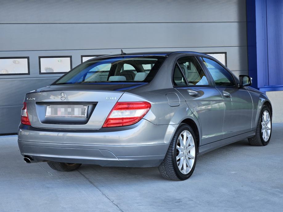 MERCEDES-BENZ C220CDI-ELEGANCE-6 BRZINA-125KW-TEMPOMAT-KLIMA **5499€**, pogled izvana - slika 4
