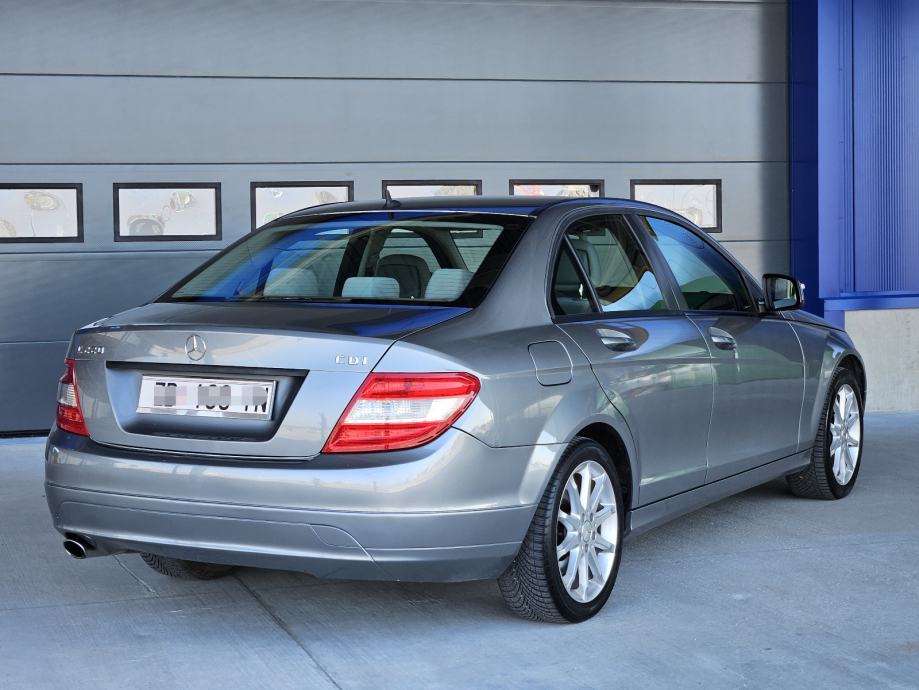 MERCEDES-BENZ C220CDI-ELEGANCE-6 BRZINA-125KW-TEMPOMAT-KLIMA **5499€**, fotografija 11