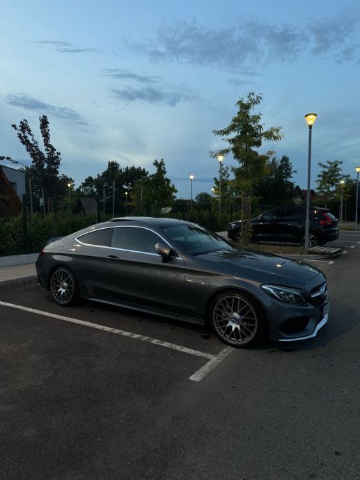 Mercedes - Benz C250 Coupe, fotografija 6