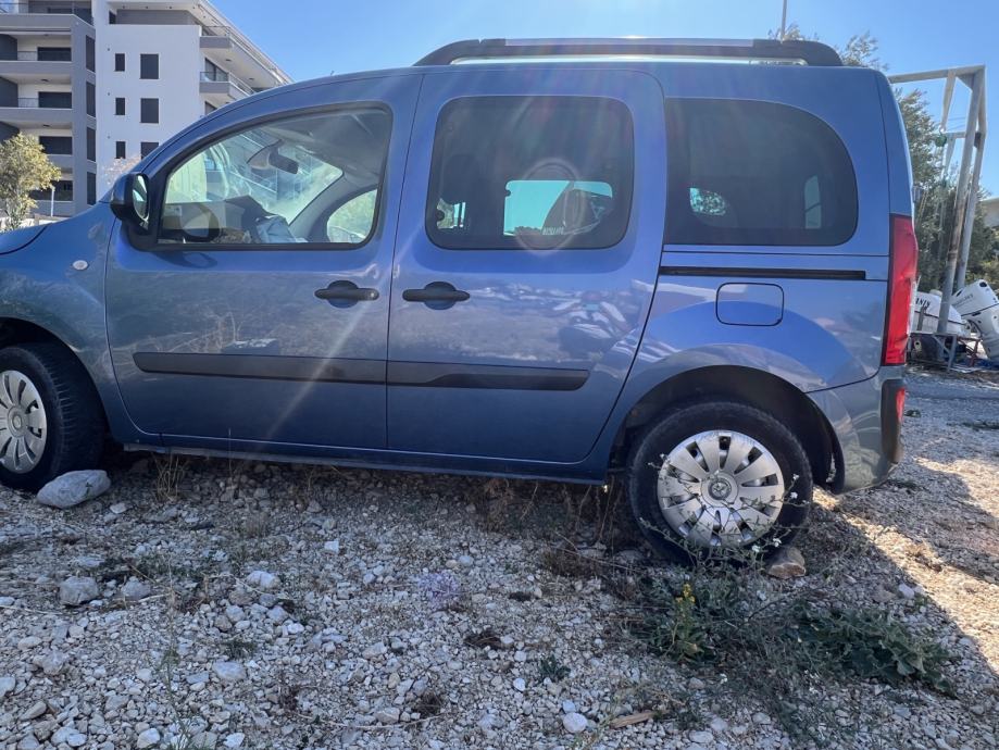 Mercedes-Benz Citan 111 CDI TOURER, N1, 5 sjedala, 5 vrata, u PDV, fotografija 18