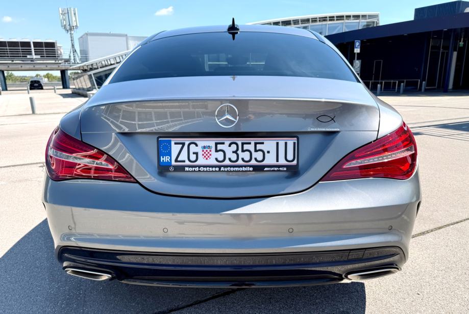 Mercedes-Benz CLA 200d AMG Edition - Panorama - Multibeam LED - Kamera, fotografija 12