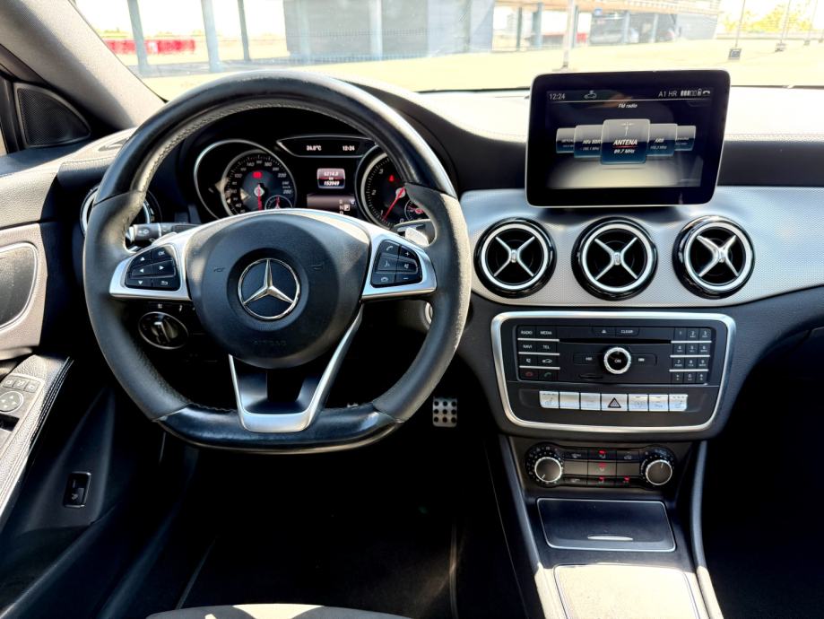 Mercedes-Benz CLA 200d AMG Edition - Panorama - Multibeam LED - Kamera, fotografija 8