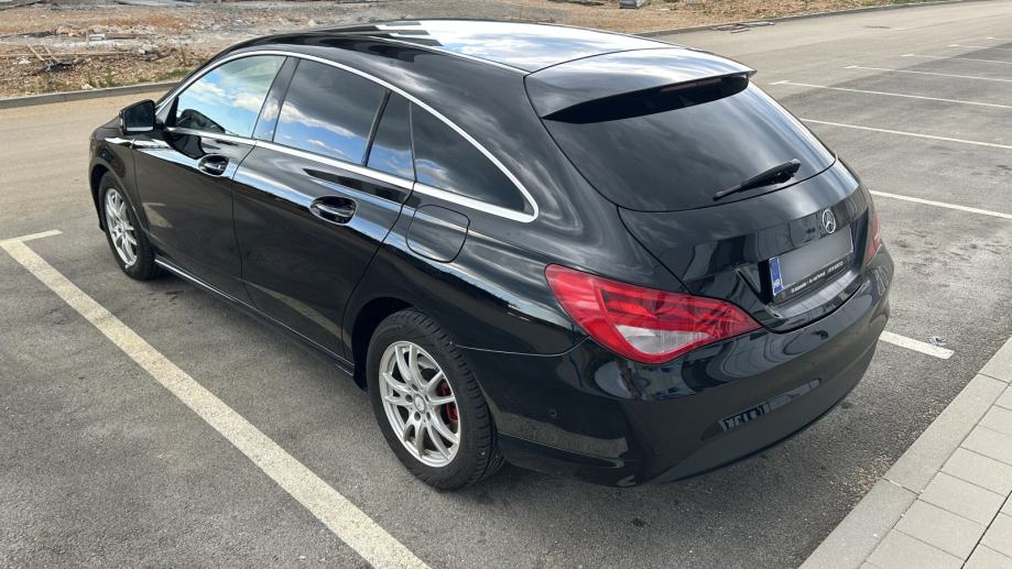 Mercedes-Benz CLA (2017) 180d Shooting Brake 80 kW, 1461 cm3, fotografija 4