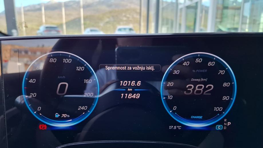 Mercedes-Benz CLA 250+ EQ ODMAH DOSTUPNO, fotografija 16