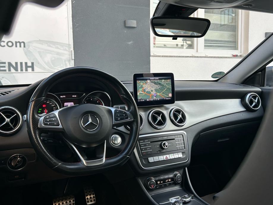 Mercedes-Benz CLA klasa 180 d AUTOMATIK 2018G. AMG PAKET FUL OPREMA, fotografija 17
