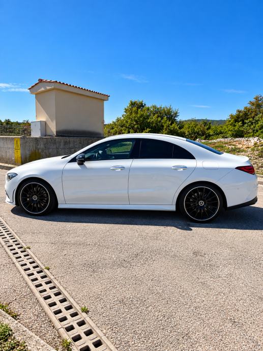 Mercedes-Benz CLA klasa 180 d automatik, fotografija 3