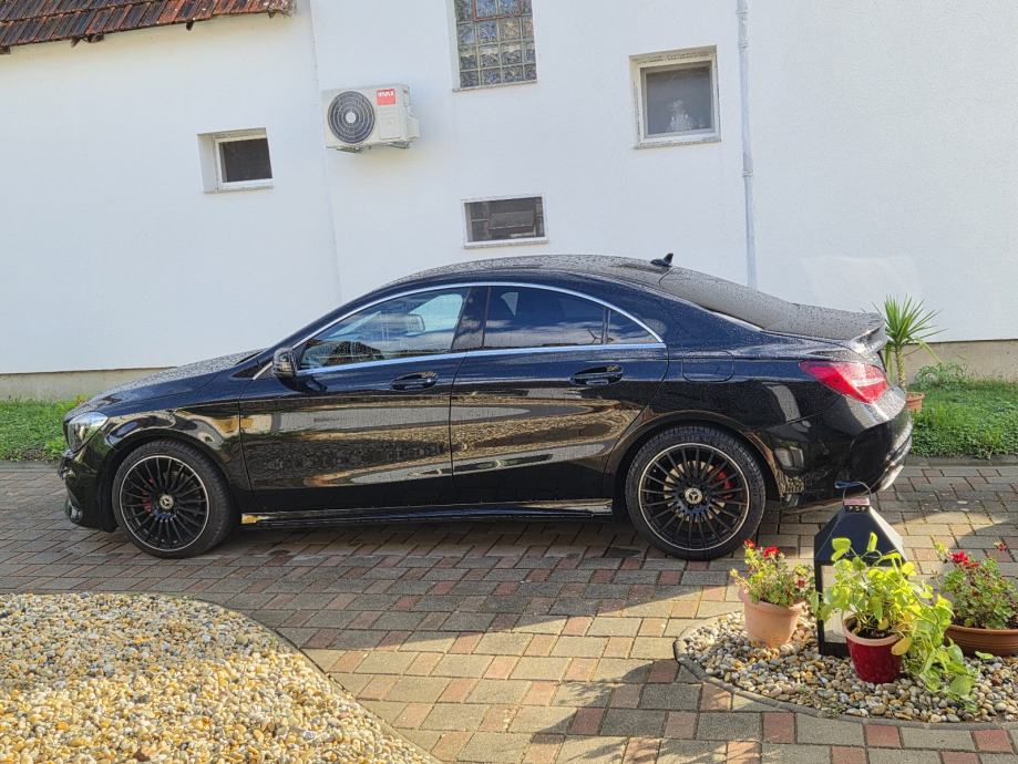 Mercedes-Benz CLA klasa 200 d AMG automatik, fotografija 6