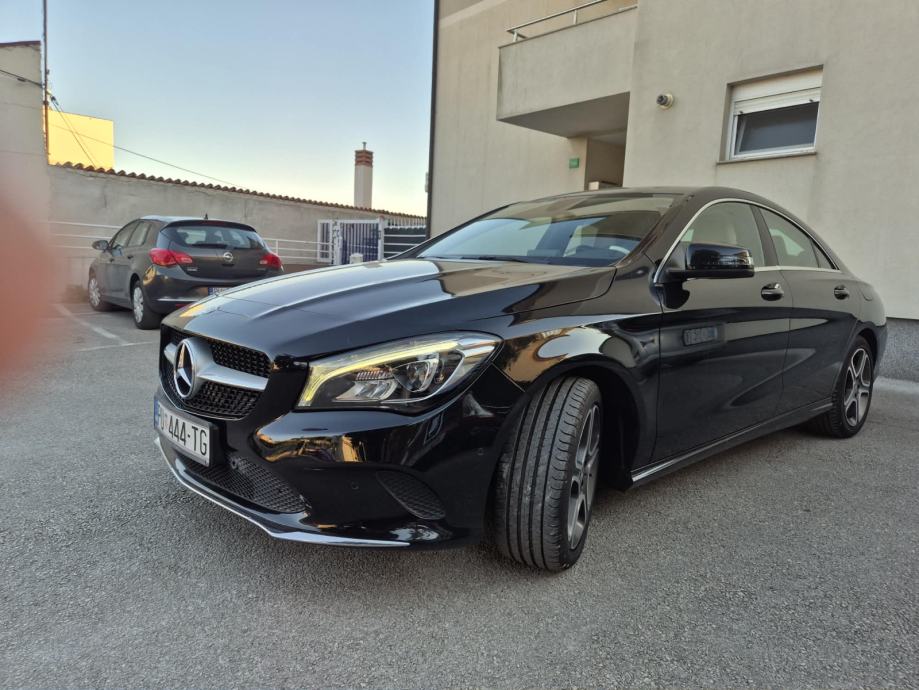 Mercedes-Benz CLA klasa 200 d automatik, fotografija 2