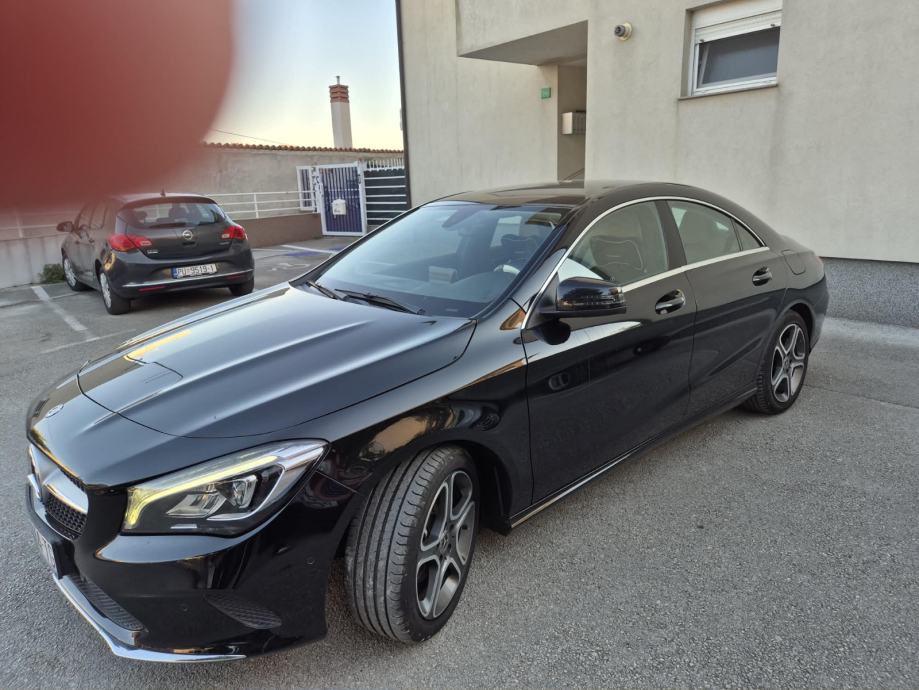 Mercedes-Benz CLA klasa 200 d automatik, fotografija 4