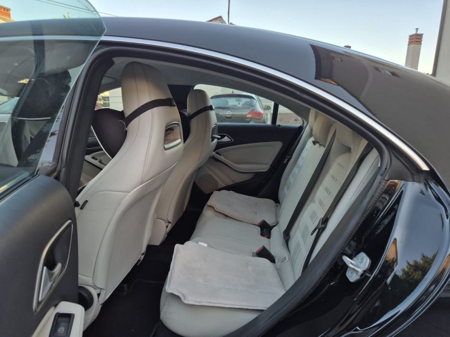Mercedes-Benz CLA klasa 200 d automatik, fotografija 9