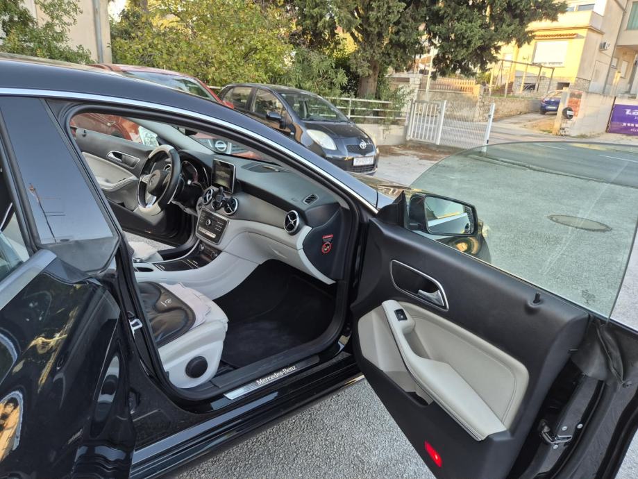 Mercedes-Benz CLA klasa 200 d automatik, fotografija 8