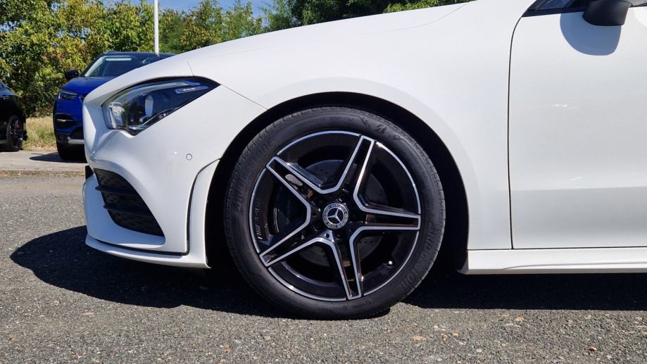 Mercedes-Benz CLA klasa 200d automatik AMG, 18", widescreen, ambilight, fotografija 11