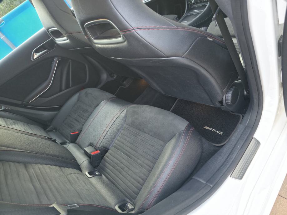 Mercedes-Benz CLA klasa 220 automatik, fotografija 8