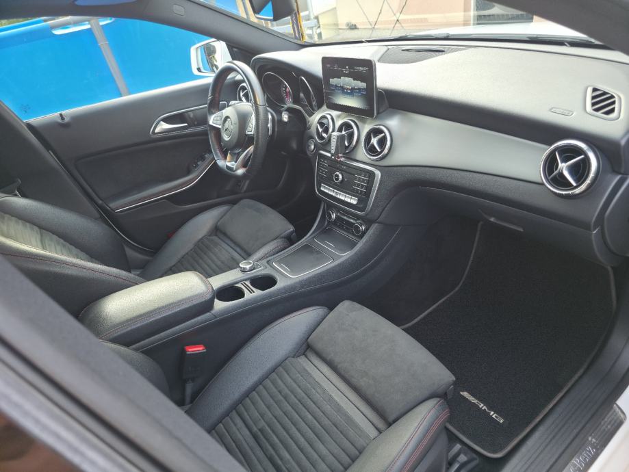 Mercedes-Benz CLA klasa 220 automatik, fotografija 7