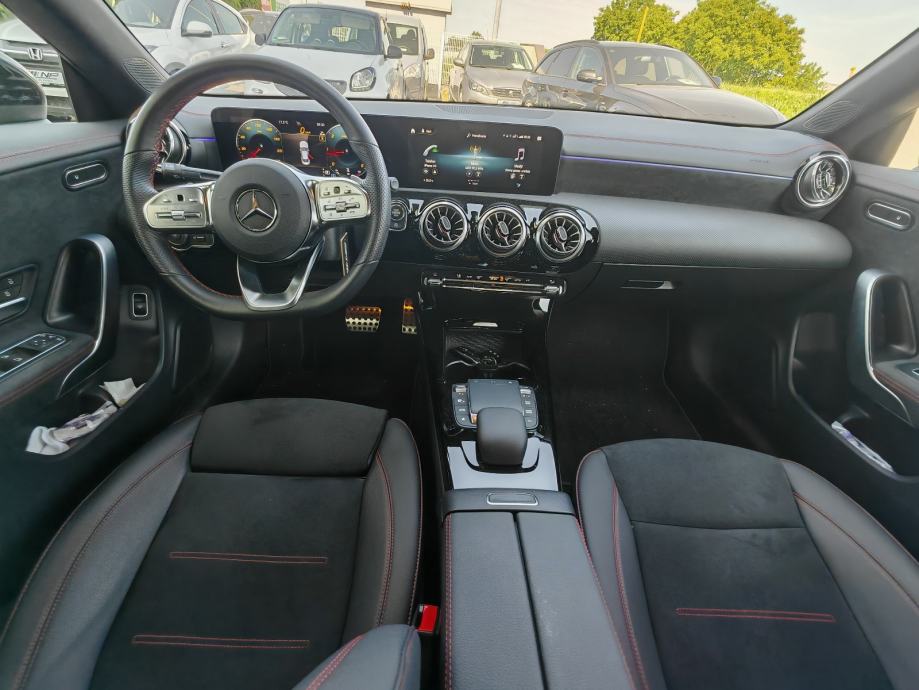 Mercedes-Benz CLA klasa CLA 200 automatik, fotografija 15