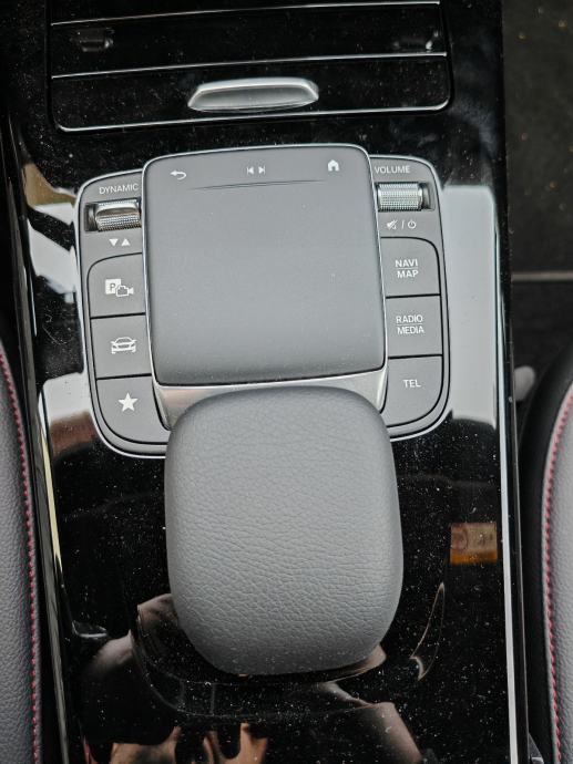 Mercedes-Benz CLA klasa CLA 200 automatik, fotografija 17