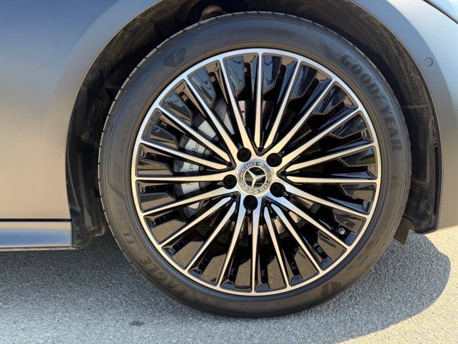 Mercedes-Benz CLE Coupe 300 4 Matic LEASING BEZ UČEŠĆA I BEZ JAMACA, fotografija 8