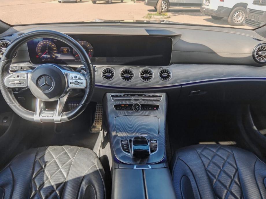 Mercedes Benz CLS 300d, AMG Line, od 479,00€/mj!, fotografija 13