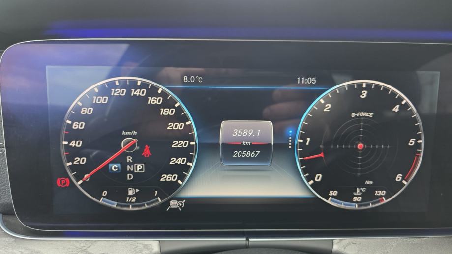 Mercedes-Benz CLS klasa 350d AMG 4 matic automatik, fotografija 15