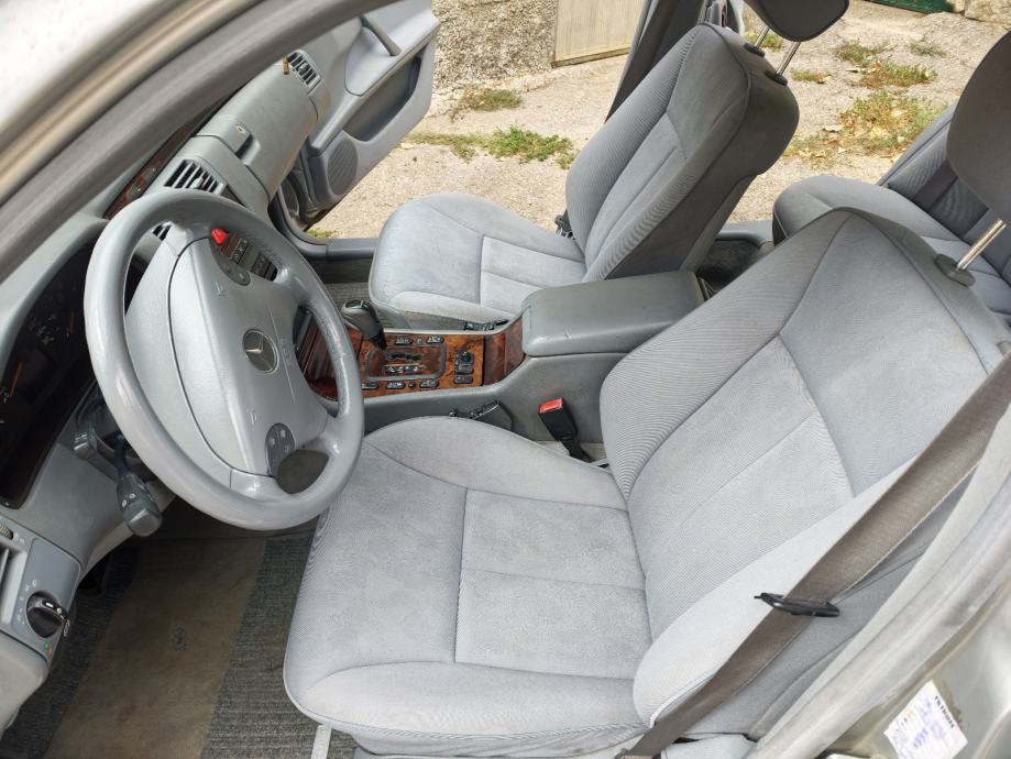 Mercedes-Benz E 270 automatik,Xenon,kuka,reg 7/2027!, fotografija 6