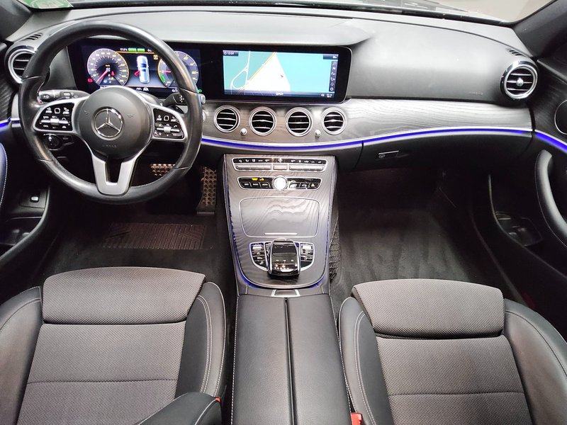 Mercedes-Benz E 300 de karavan automatik Avantgarde • panorama • ACC, fotografija 5