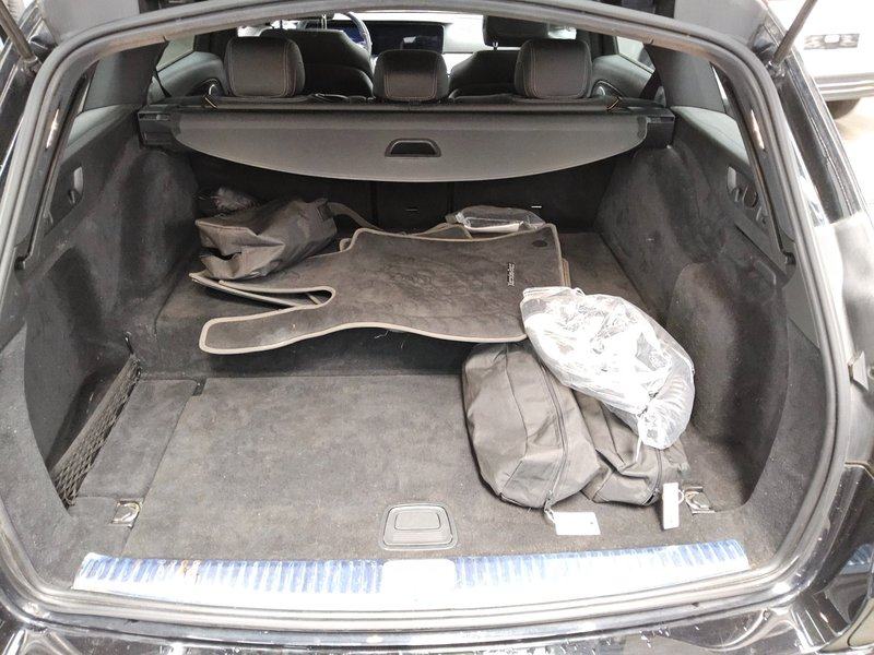 Mercedes-Benz E 300 de karavan automatik Avantgarde • panorama • ACC, fotografija 12