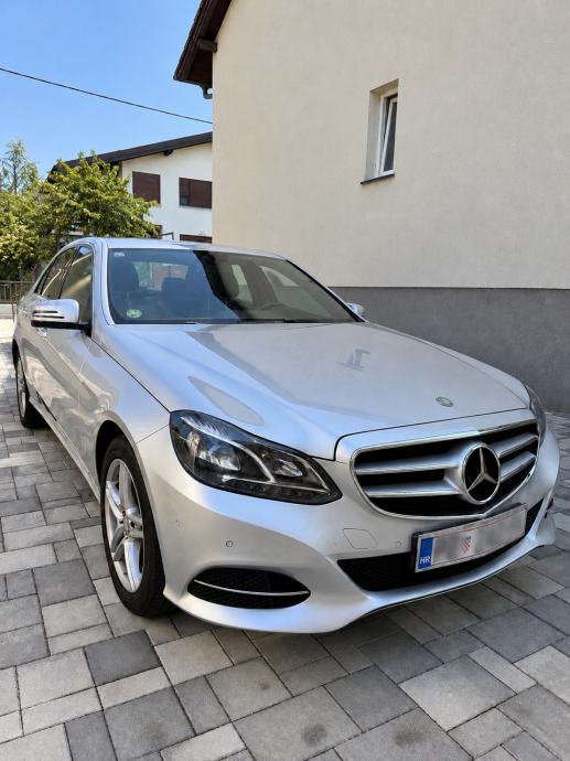Mercedes-Benz E200 automatik, top oprema, prilika, fotografija 2