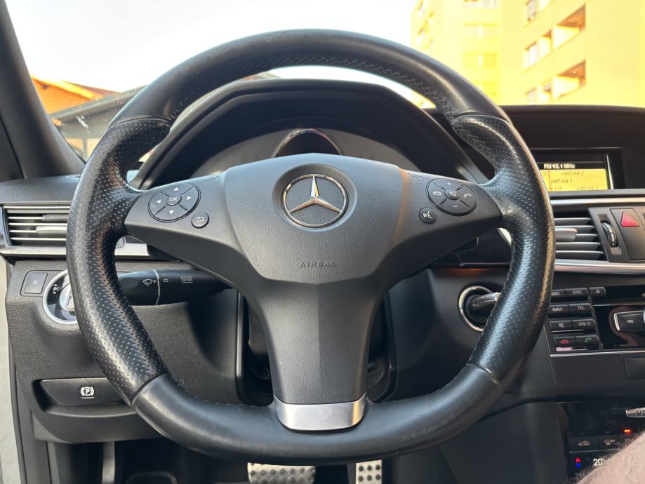 MERCEDES-BENZ E-KLASA 200 CDI AUTOMATIK AMG-PAKET CIJENA 10,900€!!!, fotografija 16