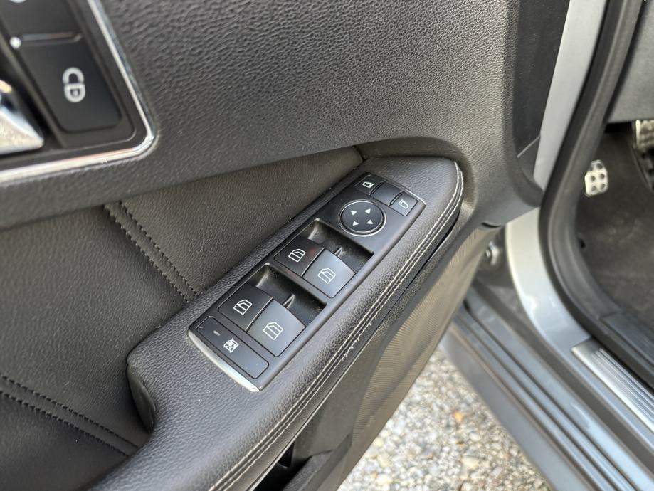 MERCEDES-BENZ E-KLASA 200 CDI AUTOMATIK AMG-PAKET CIJENA 10,900€!!!, fotografija 17
