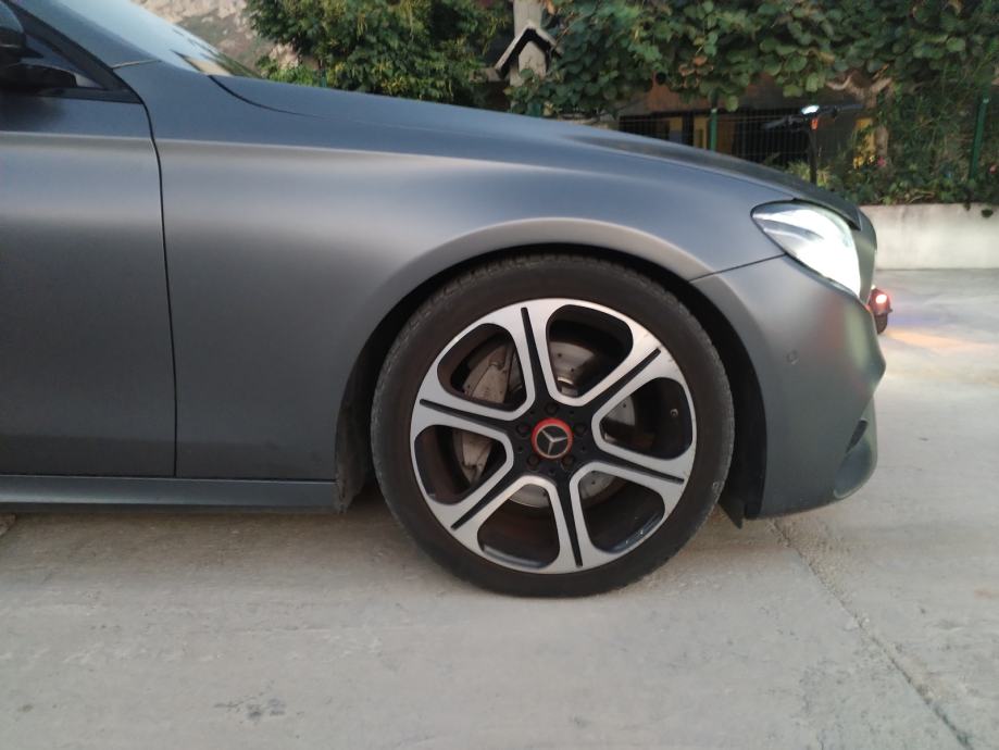Mercedes-Benz E-klasa 200 D automatik, fotografija 16