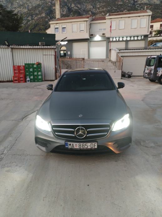 Mercedes-Benz E-klasa 200 D automatik, fotografija 20