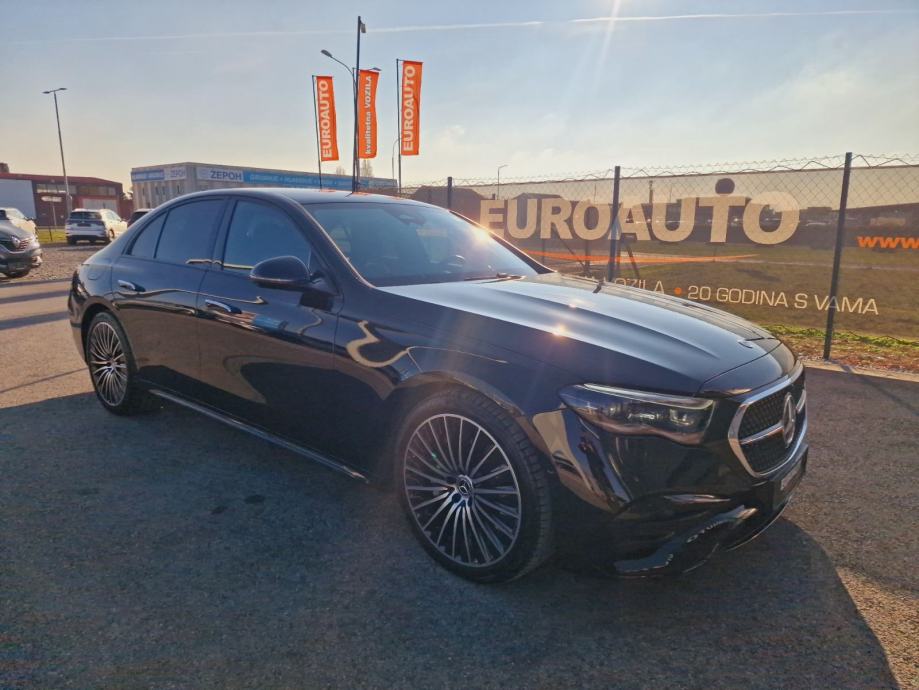 Mercedes-Benz E-klasa 220 4MATIC AMG*RATA 572e*KAO NOV*38.000km*, fotografija 3