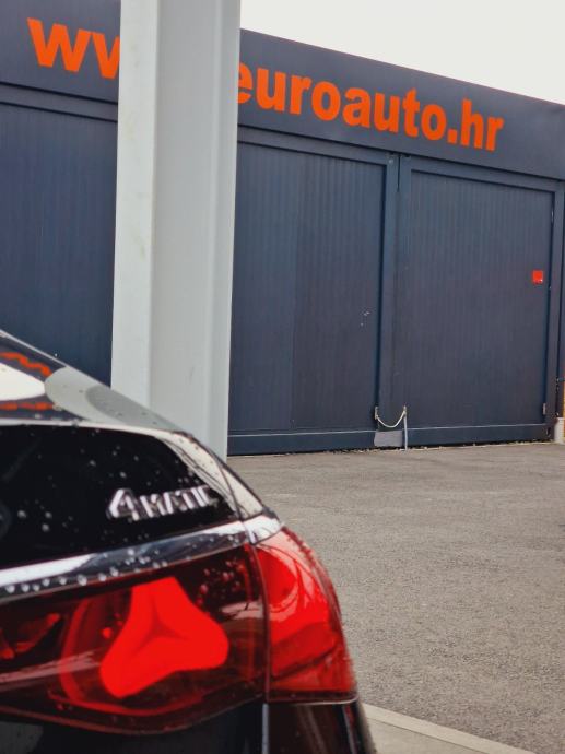 Mercedes-Benz E-klasa 220 4MATIC AMG*RATA 572e*KAO NOV*38.000km*, fotografija 8