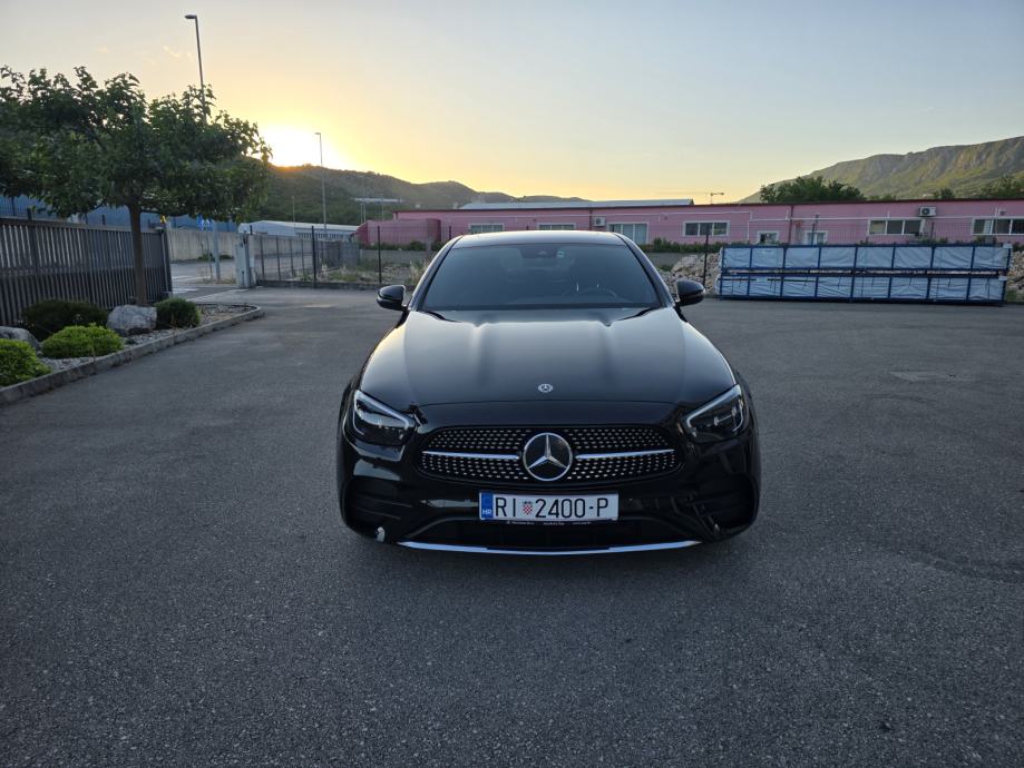 Mercedes-Benz E-klasa 220 4MATIC AMG, fotografija 4