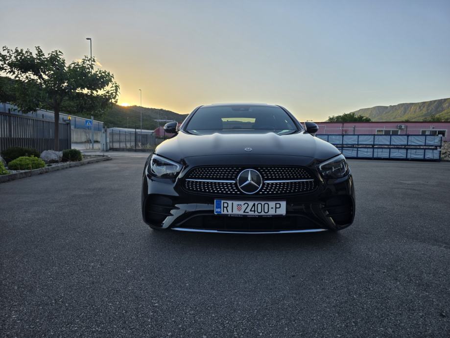 Mercedes-Benz E-klasa 220 4MATIC AMG, fotografija 16