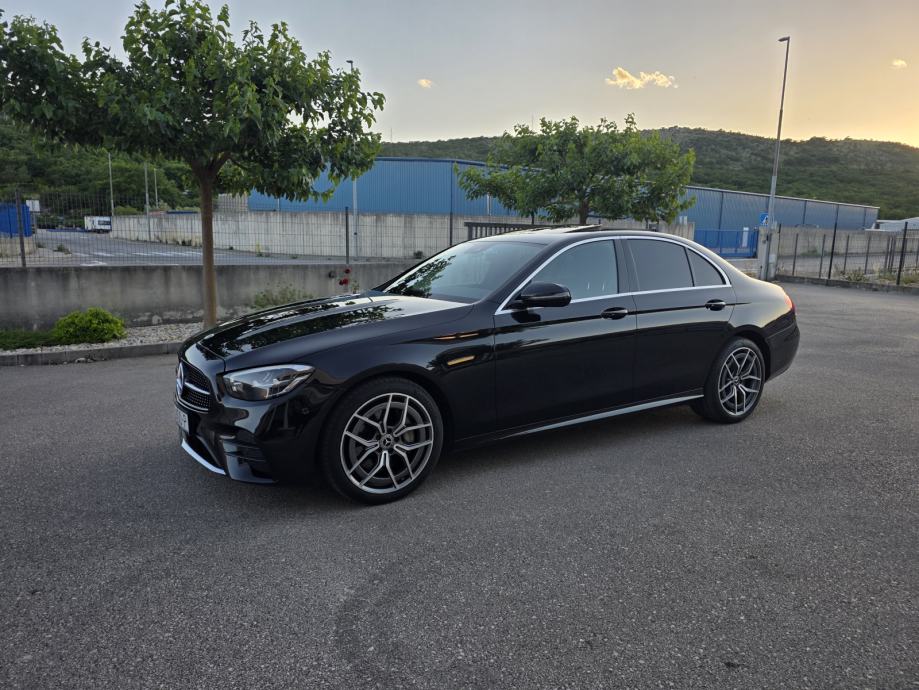 Mercedes-Benz E-klasa 220 4MATIC AMG, fotografija 18