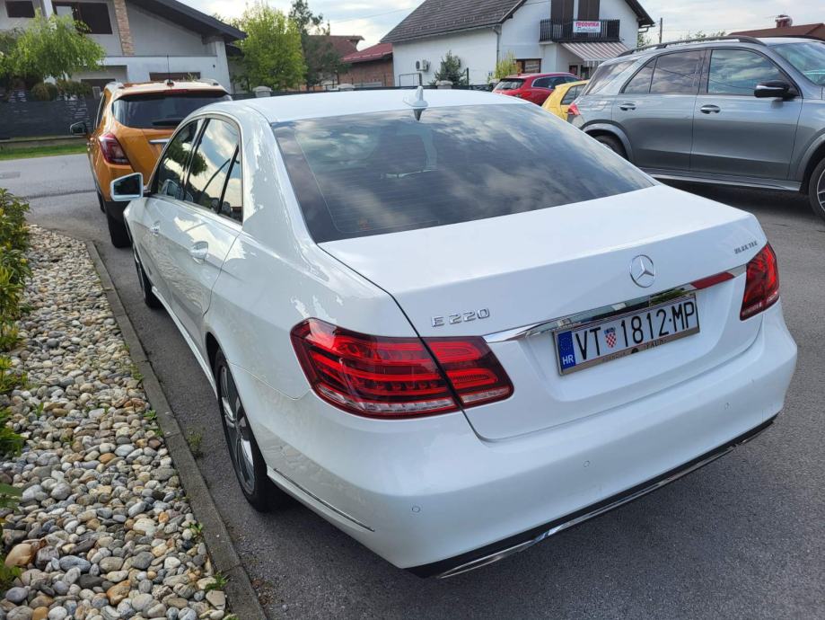 MercedesBenz Eklasa 220 CDI AVANGARD AUTOMATIK 9B REG02/22024 FULL