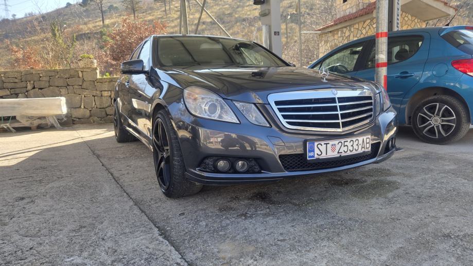 Mercedes-Benz E-klasa 220 CDI automatik, fotografija 10