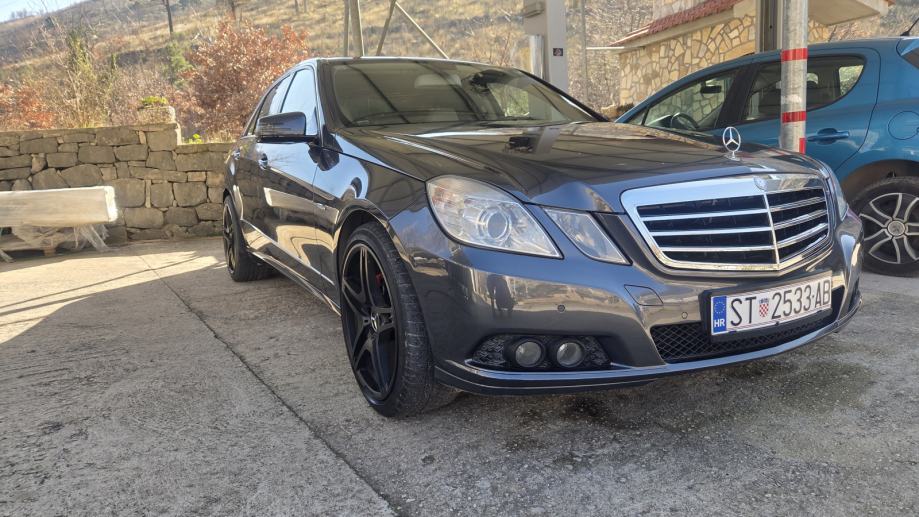 Mercedes-Benz E-klasa 220 CDI automatik, fotografija 4