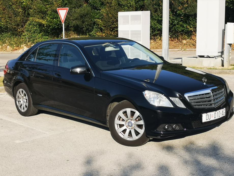 Prilika! Mercedes-Benz E-klasa 220 CDI-Elegance, 2010 god.
