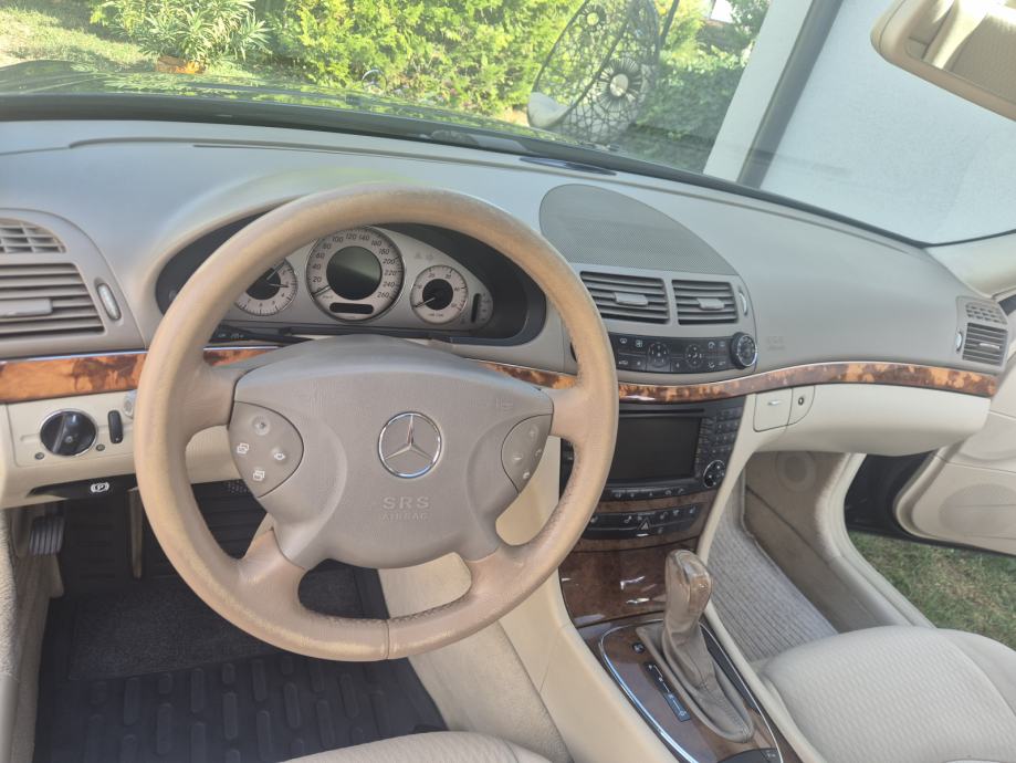 Mercedes-Benz E-klasa 220 CDI, fotografija 6