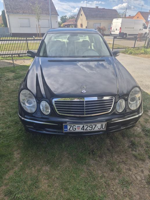 Mercedes-Benz E-klasa 220 CDI, fotografija 13