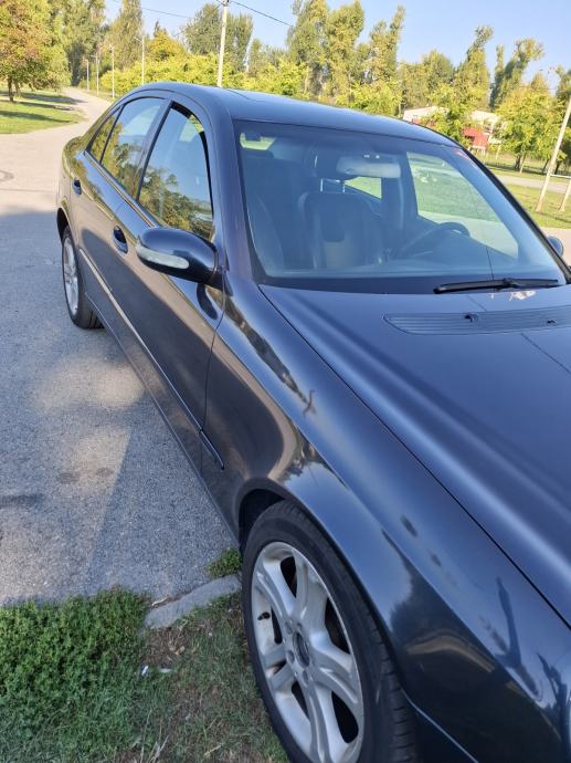 Mercedes-Benz E-klasa 220 CDI, fotografija 6